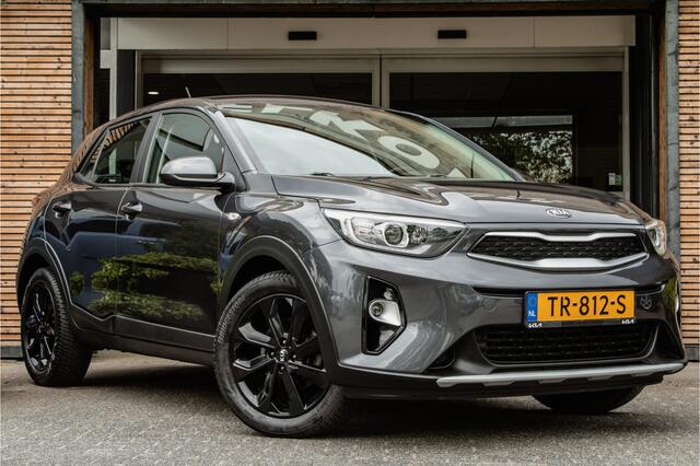 KIA Stonic 1.0 T-GDi ComfortPlusLine Navigator Full map navigatie/ Camera/ Carplay/ DAB+/ Cruise control