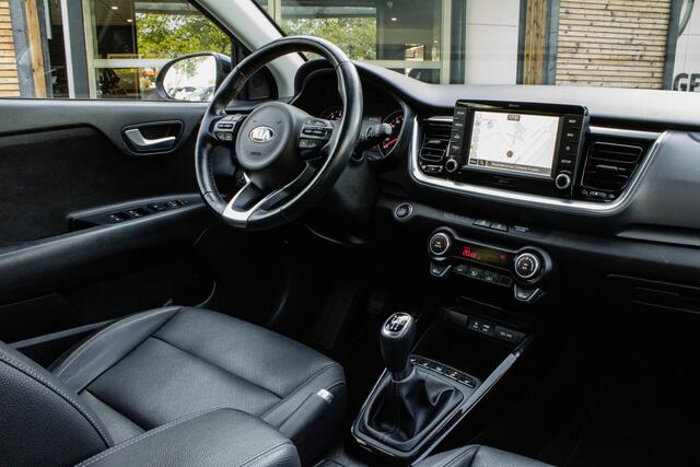 KIA Stonic 1.0 T-GDi ExecutiveLine Lederen int./ Stuur+stoelverwarming/ Camera/ DAB+/ Carplay/ Full map navigatie