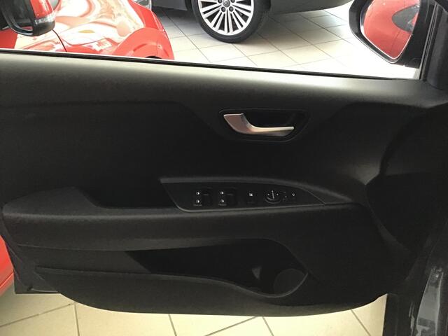 KIA Stonic 1.0 T-GDi MHEV Dyn L