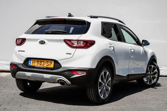 KIA Stonic 1.0 T-GDi 100pk DynamicPlusLine Full map navigatie/ Camera/ DAB+/ Carplay/ Cruise control