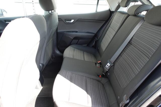 KIA Stonic 1.0 T-GDi 100PK DYNAMIC-LINE MILD HYBRIDE