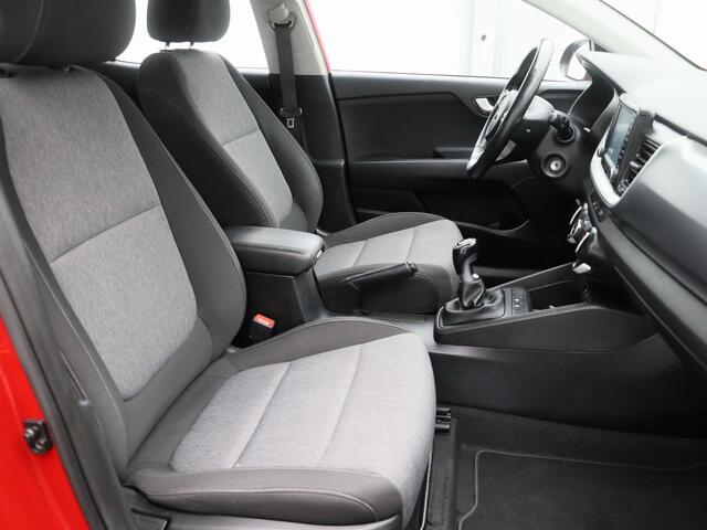 KIA Stonic 1.0 T-GDi DynamicLine | CAMERA