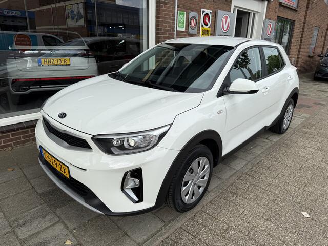 KIA Stonic 1.0 T-GDi MHEV ComfortLine | cruise control | elektrische ramen | airco |