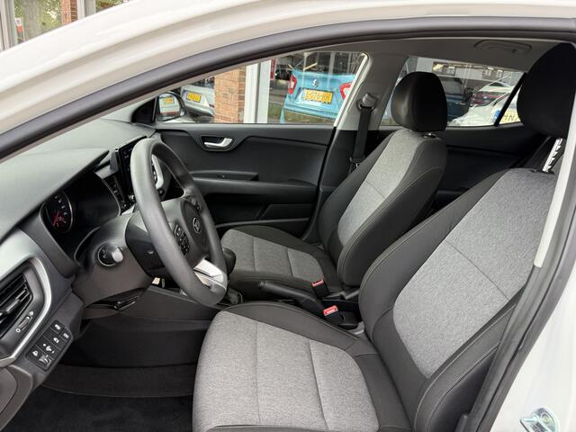 KIA Stonic 1.0 T-GDi MHEV ComfortLine | cruise control | elektrische ramen | airco |