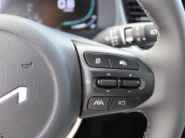 KIA Stonic 1.0 T-GDi MHEV DynamicPlusLine | NIEUWE AUTO | DIRECT RIJDEN | AUTOMAAT | Navigatie | Achteruitrijcamera | Stoel en stuurverwarming |
