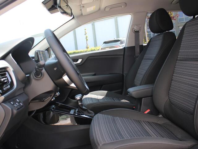 KIA Stonic 1.0 T-GDi MHEV DynamicPlusLine | NIEUWE AUTO | DIRECT RIJDEN | AUTOMAAT | Navigatie | Achteruitrijcamera | Stoel en stuurverwarming |
