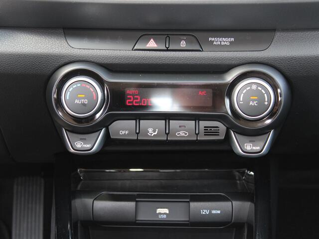 KIA Stonic 1.0 T-GDi MHEV DynamicLine | OP VOORRAAD | DIRECT RIJDEN | Navigatie | Achteruitrijcamera |