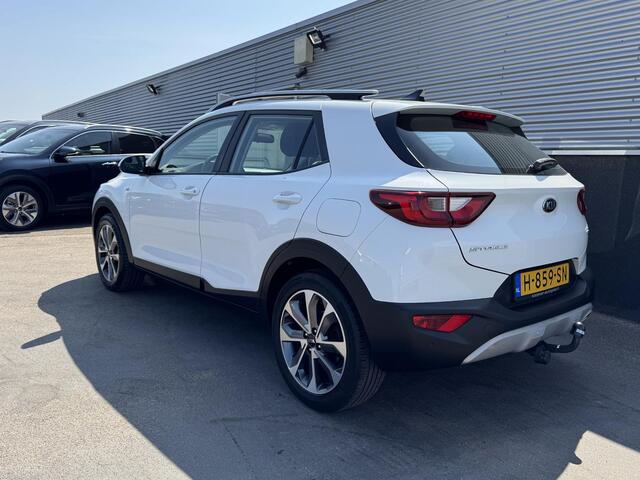 KIA Stonic 1.0 T-GDi DynamicLine Trekhaak, Navigatie, Achteruitrijcamera, Cruise control, 17" LMV, Dealeronderhouden, BTW-auto