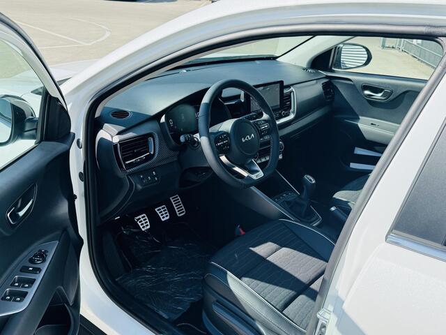 KIA Stonic 1.0 T-GDi MHEV GT-Line Demo auto | Kmstand kan iets variëren | Informeer of de auto aanwezig is !