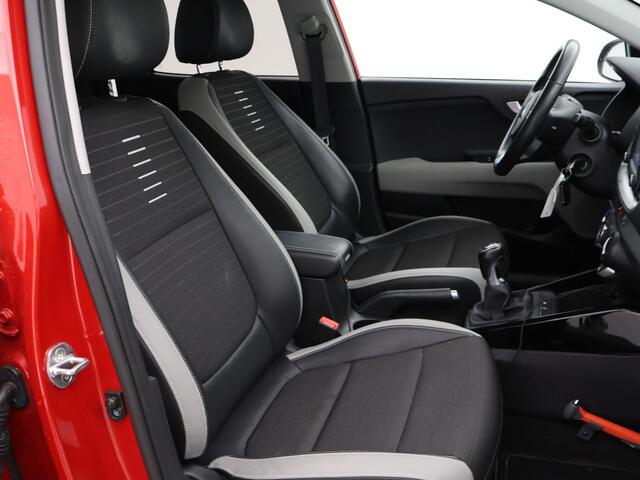KIA Stonic 1.0 T-GDi TWO TONE SPORTS EDITION + TREKHAAK | CARPLAY | CAMERA | DAB