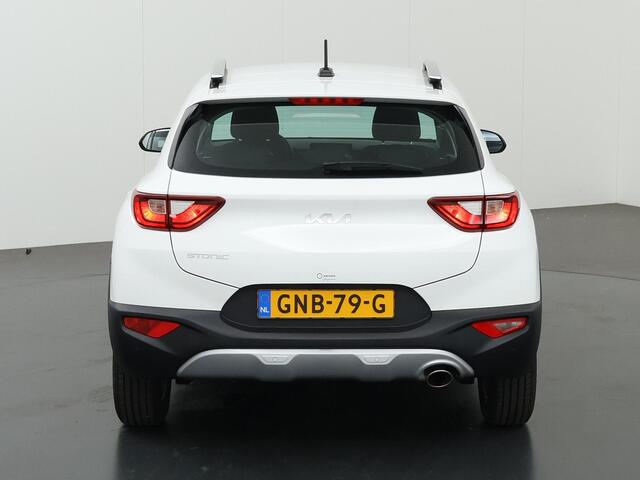 KIA Stonic 1.0 T-GDi MHEV DynamicLine | Navigatie | Parkeercamera | Airco l | Cruise Control |
