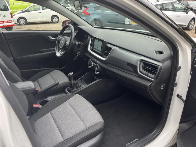 KIA Stonic 1.0 T-GDi DynamicLine Two-Tone 1e Eign.
