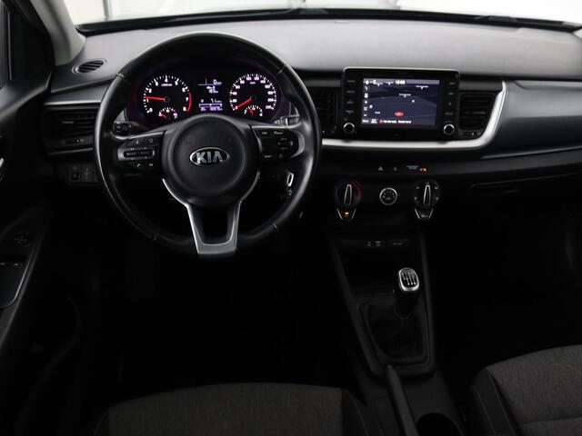 KIA Stonic 1.0 T-GDi ComfortPlusLine Navigator | Trekhaak | Camera | Carplay | Navigatie | Cruise control | Airco | Bluetooth | Parkeerhulp