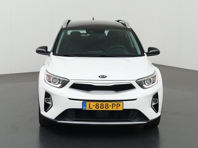 KIA Stonic 1.0 T-GDi MHEV DynamicLine | Navigatie | Parkeercamera | Apple Carplay/Android Auto | Climate Control | Cruise Control |