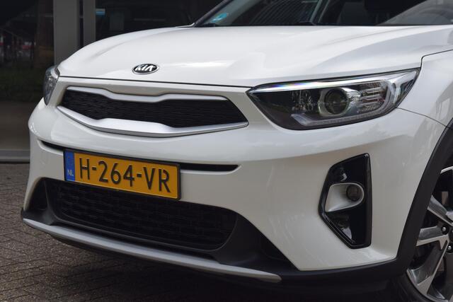 KIA Stonic 1.0 T-GDi DynamicLine Navi / Camera / 17 inch / DAB / Apple carplay / Clima / Cruis