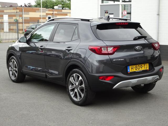 KIA Stonic 1.0 T-GDi DynamicPlusLine Automatische airco, licht metalen velgen, navigatie, achteruitrijcamera, parkeersensoren, cruise controle, enz.