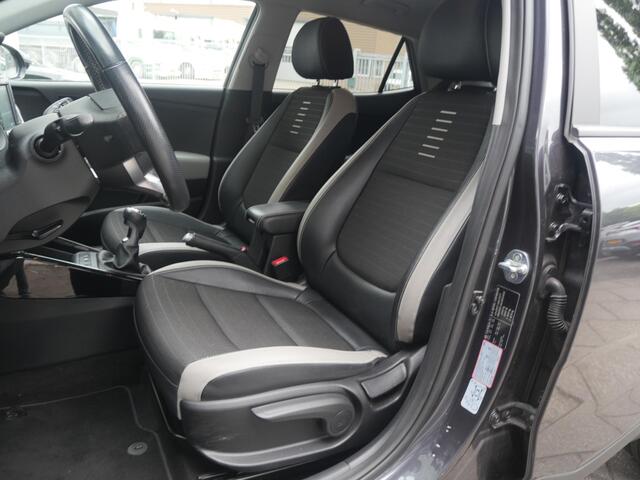 KIA Stonic 1.0 T-GDi Sports Edition | Cruise | Camera | Airco | Navi |