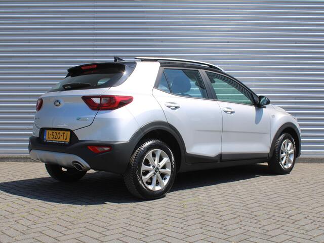 KIA Stonic 1.0 T-GDi MHEV DynamicLine | Airco | Navi | Camera | Cruise | 15" LM | All season | PDC |