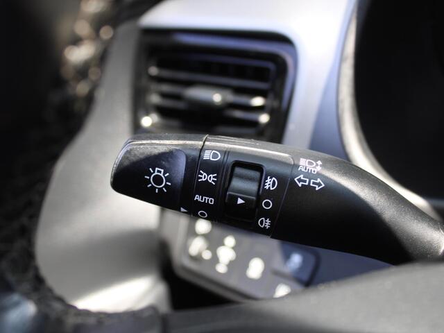 KIA Stonic 1.0 T-GDi MHEV DynamicLine | Airco | Navi | Camera | Cruise | 15" LM | All season | PDC |