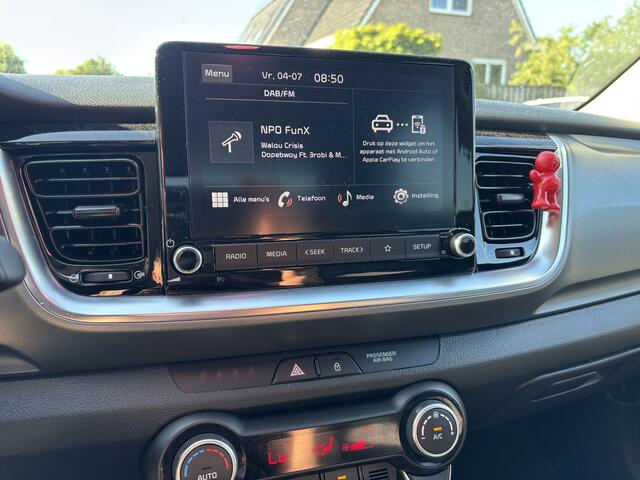 KIA Stonic 1.2 MPi DynamicPlusLine Camera / Carplay / Stoelverwarming