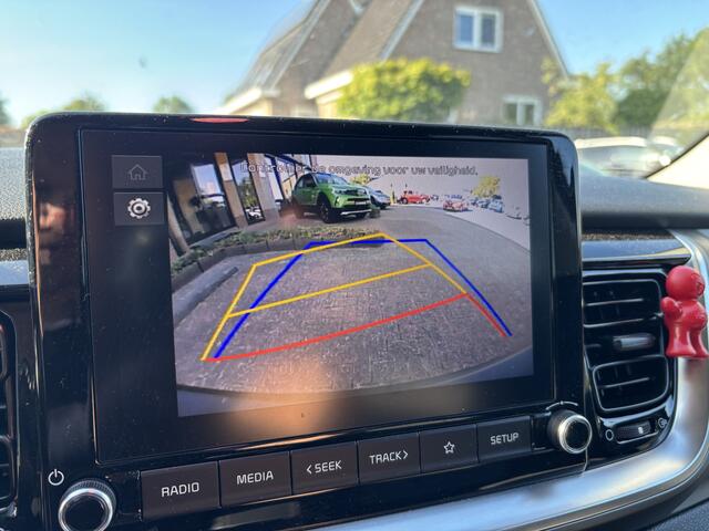 KIA Stonic 1.2 MPi DynamicPlusLine Camera / Carplay / Stoelverwarming