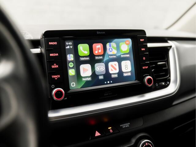 KIA Stonic 1.0 T-GDi Platinum Edition Automaat 120Pk (APPLE CARPLAY, CAMERA, LEDEREN SPORTSTOELEN, STOEL/STUURVERWARMING, GETINT GLAS, NIEUWE APK, NIEUWSTAAT)