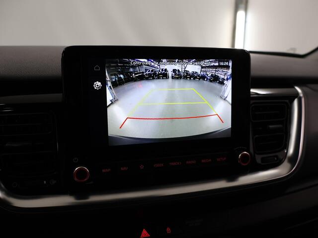 KIA Stonic 1.0 T-GDi MHEV DynamicPlusLine | DIRECT UIT VOORRAAD LEVERBAAR!!! | | Navigatie | Parkeercamera | Apple Carplay/Android Auto | Climate Control | Stoelverwarming |