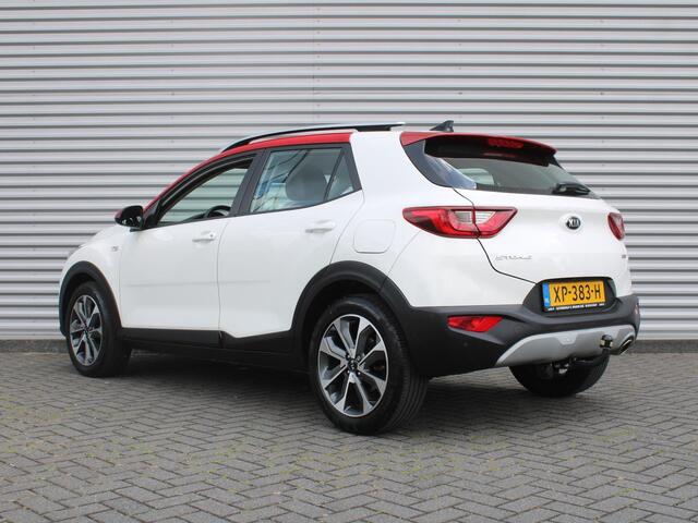 KIA Stonic 1.0 T-GDi DynamicLine | Trekhaak | Clima | Cruise | 17" LM | PDC | Navi | Camera |
