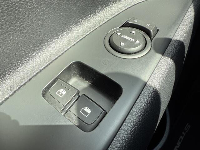 KIA Stonic 1.0 T-GDi DynamicLine | Camera | LM | PDC |