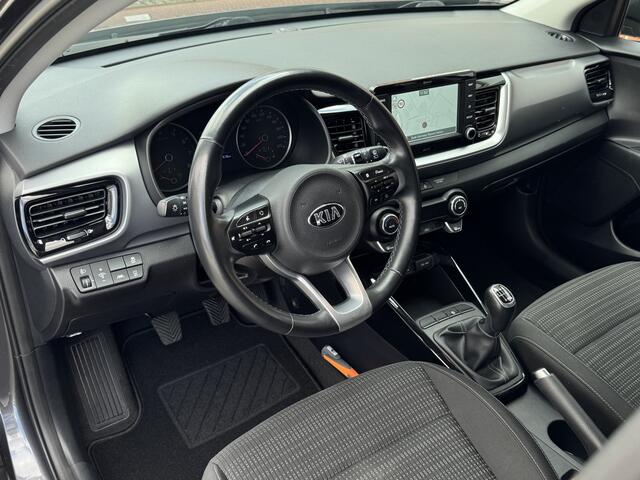 KIA Stonic 1.0 T-GDi DynamicLine | Navigatie | Trekhaak