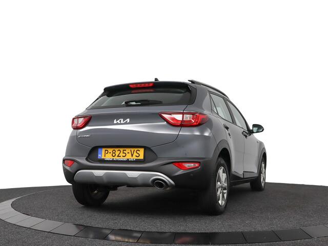 KIA Stonic 1.0 T-GDi MHEV DynamicLine - Climate control - Navigatie - Cruise Control - Camera - Parkeerhulp achter - Fabrieksgarantie tot 06-2029