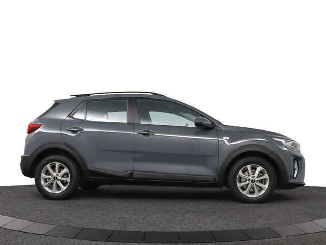 KIA Stonic 1.0 T-GDi MHEV DynamicLine - Climate control - Navigatie - Cruise Control - Camera - Parkeerhulp achter - Fabrieksgarantie tot 06-2029