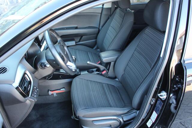 KIA Stonic 1.0 T-GDi MHEV DynamicPlusLine Carplay & android, Dab, Camera, 1e eigenaar, climate en cruise adapt.