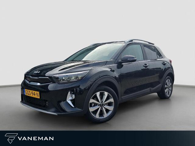 KIA Stonic 1.0 T-GDi MHEV DynamicPlusLine Automaat | Camera | LMV | Cruise | Navi | LED | Stoel- en Stuurverwarming | Privacy Glass | Apple Carplay & Android Auto |