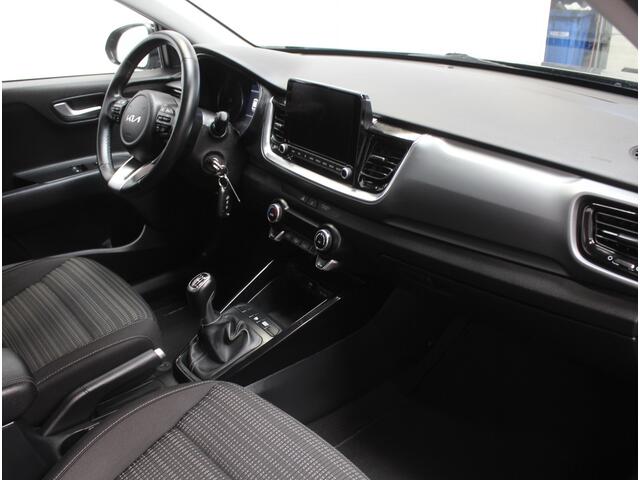 KIA Stonic 1.0 T-GDi MHEV DynamicLine CARPLAY | CAMERA | CLIMATE | DAB | LED | NAVI | PDC | CRUISE | LMV