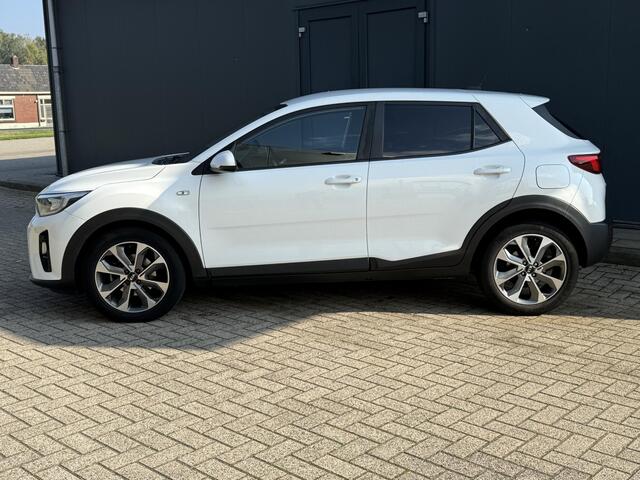 KIA Stonic 1.0 T-GDi ComfortPlusLine Navigator Trekhaak / Navigatie / Airco / Camera / Cruise Control / Bluetooth / Android&Apple Carplay