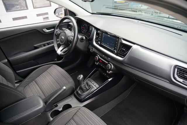 KIA Stonic 1.0 T-GDi DynamicPlusLine + CAMERA / TREKHAAK