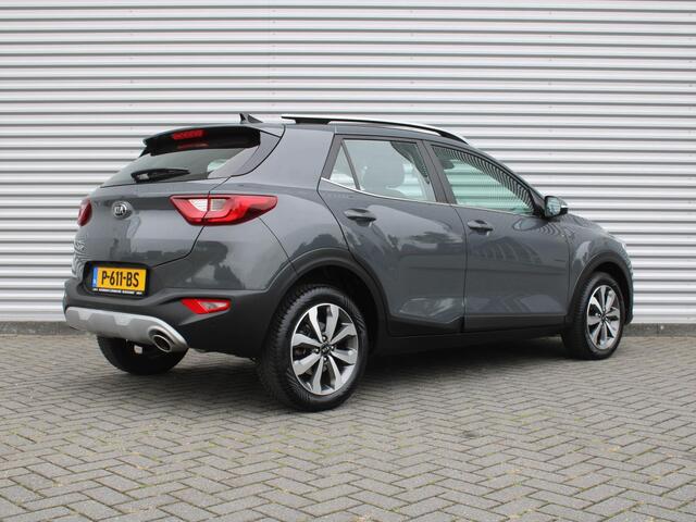 KIA Stonic 1.0 T-GDi DCT7 MHEV DynamicPlusLine | Automaat | Navi | Clima | Parkeersensoren v+a | Cruise | Camera | 16 inch |