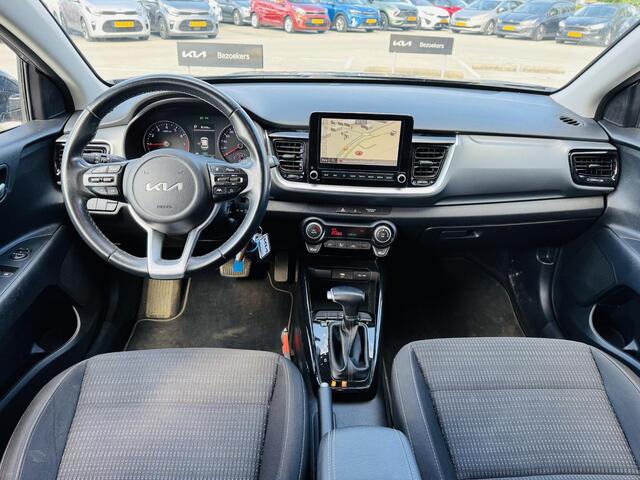KIA Stonic 1.0 T-GDi MHEV DynamicLine NW door ons geleverd & onderhouden | Trekhaak | Clima | Navi | Cruise