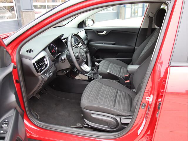 KIA Stonic 1.0 T-GDi DynamicPlusLine Carplay-Camera, Clima, Keyless, NL auto Aanbieding!
