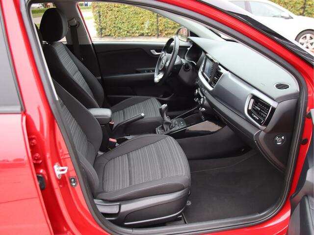 KIA Stonic 1.0 T-GDi DynamicPlusLine Carplay-Camera, Clima, Keyless, NL auto Aanbieding!