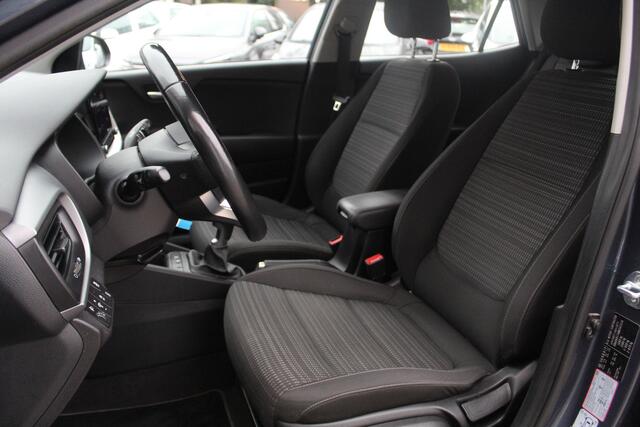 KIA Stonic 1.0 T-GDi MHEV DynamicLine