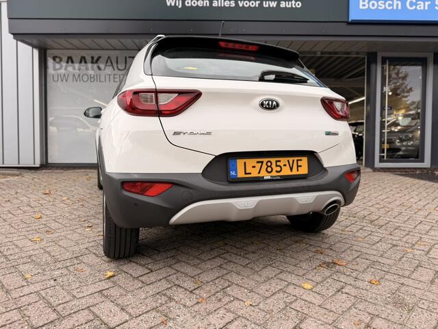KIA Stonic 1.0 T-GDi MHEV DynamicLine | Camera | Carplay