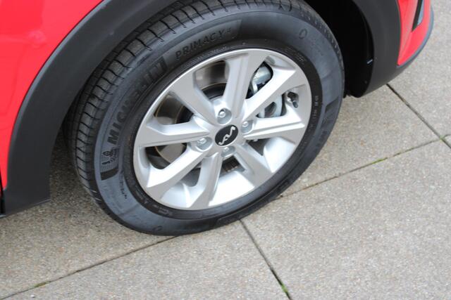 KIA Stonic 1.0 T-GDi MHEV DynamicLine Navigatie / Camera / Dakrails