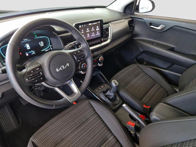 KIA Stonic 1.0 T-GDi MHEV DynamicPlusLine | Key-Less | Stoelverwarming | Climate | 16'' Velgen |