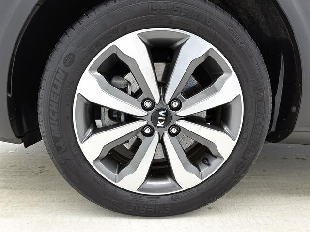 KIA Stonic 1.0 T-GDi MHEV DynamicPlusLine Navigatie | Climate Control | Apple Car Play