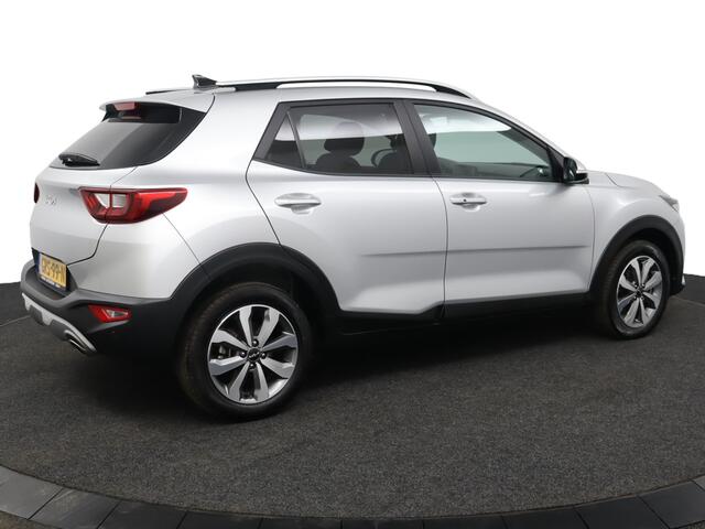 KIA Stonic 1.0 T-GDi MHEV DynamicPlusLine Apple Carplay/Android Auto - Cruise Control - Climate Control - Navigatie - Stuur/Stoel Verwarming - fabrieksgarantie tot 11-2031