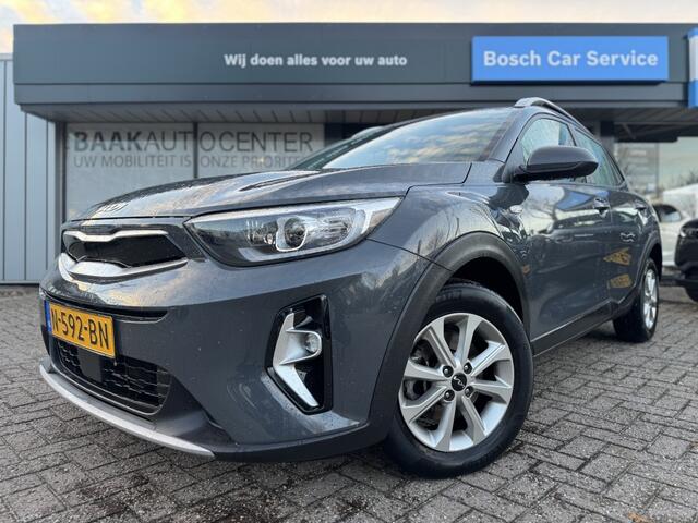 KIA Stonic 1.0 T-GDi MHEV DynamicLine | Camera | Carplay