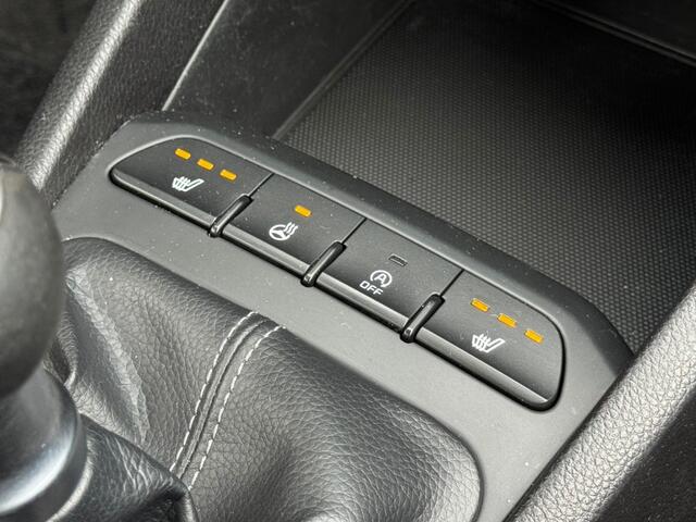 KIA Stonic 1.2 MPi COMFORTPLUSLINE 2-TONE/CARPLAY/CRUISE/STOEL-STUURVERW.