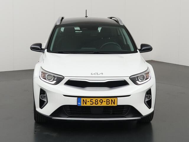 KIA Stonic 1.0 T-GDi MHEV DynamicLine | Parkeercamera | Bluetooth | Airco | Cruise Control | Navigatie via Carplay |